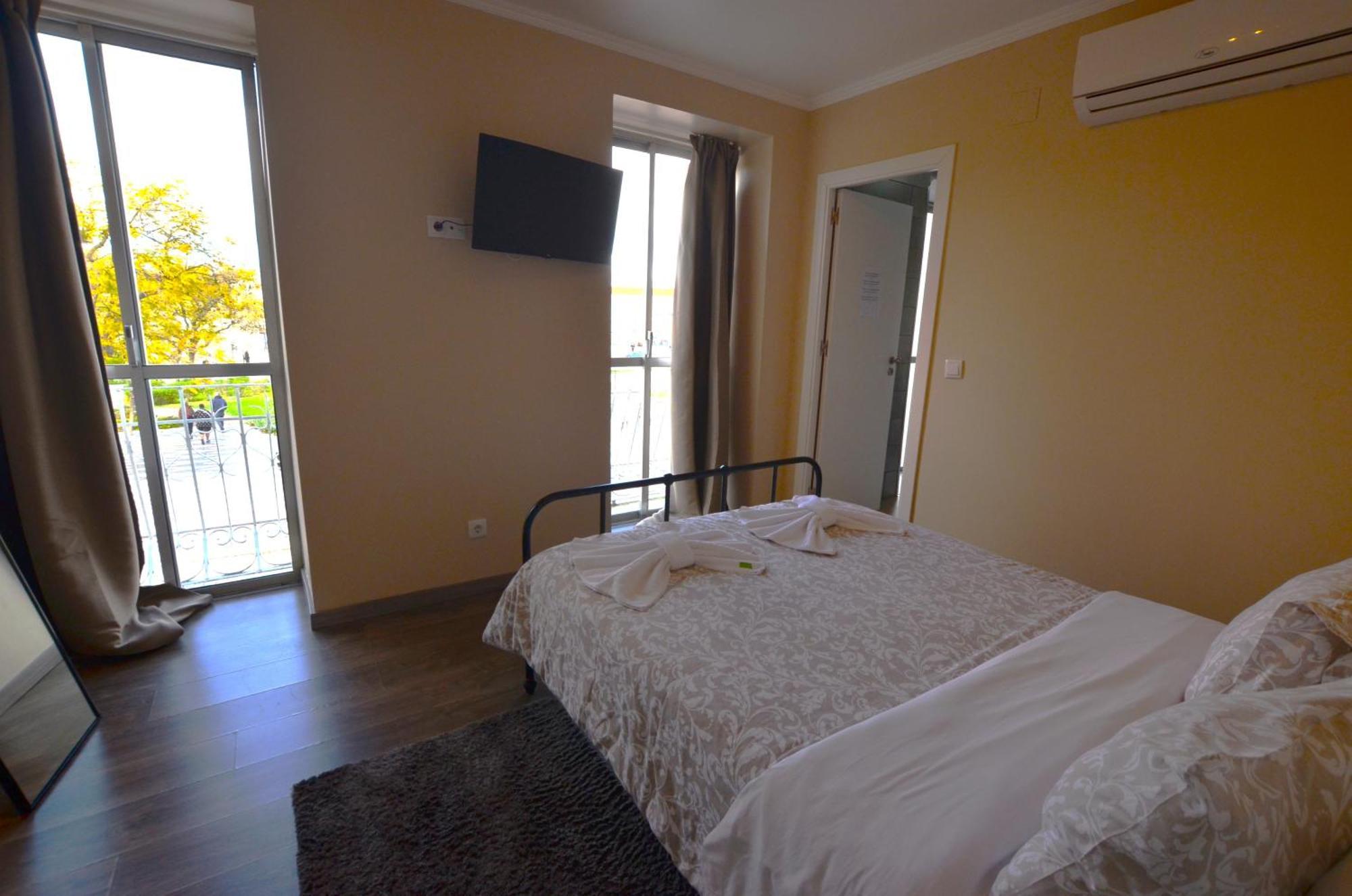 Suites Dp Сетубал Экстерьер фото